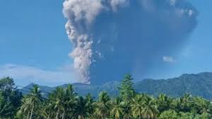 Gunung Dukono Meletus, 17 Warga Dievakuasi